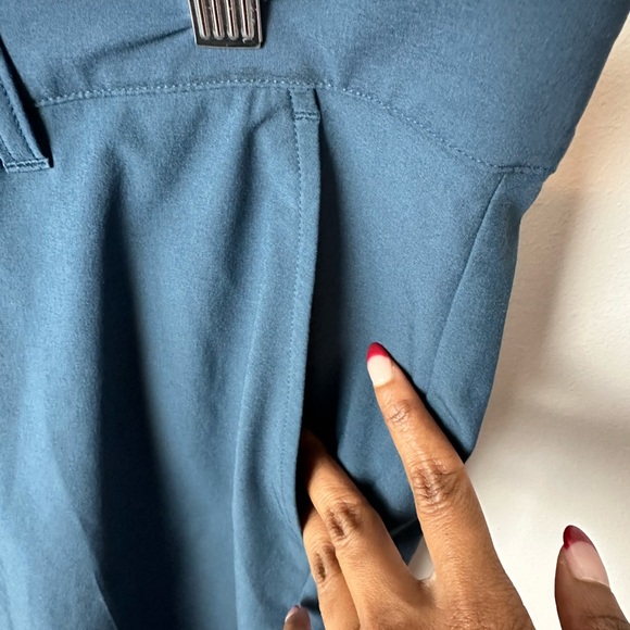 #64 ADIDAS MEN BLUE SHORTS - Picture 6 of 7